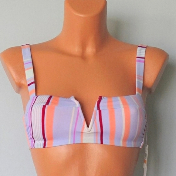 🆕🌿🪷STRIPED BIKINI TOP🌿 - Picture 3 of 4